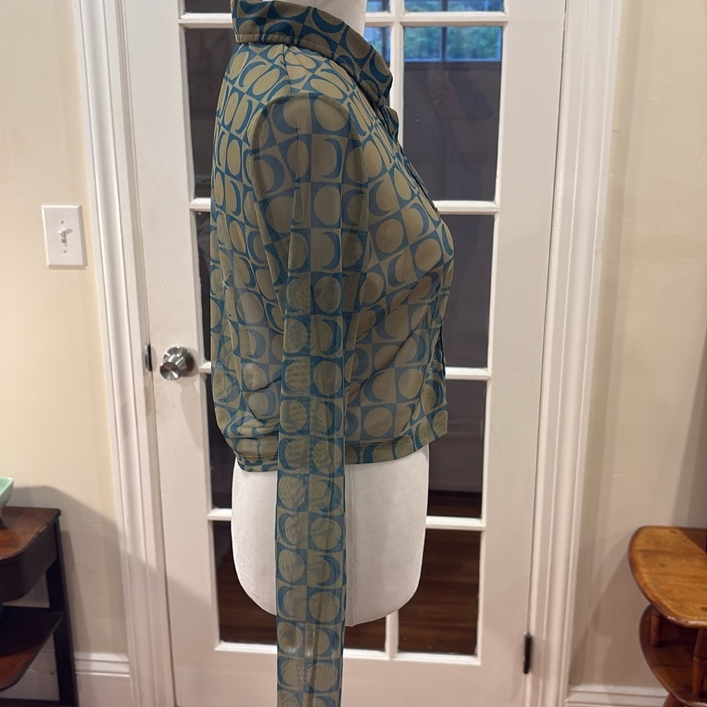 Pull & Bear Geometric Patterned Sheer Button-Up T… - image 6